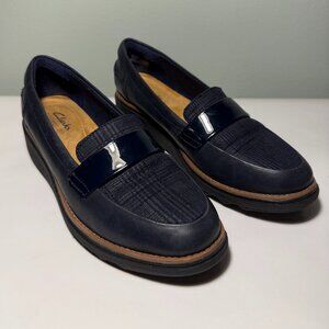 CLARKS Sharon Gracie Navy Blue Plaid Trim Slip-On Loafers Shoes Size 6.5
